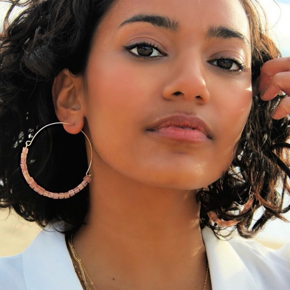 Red Star Quartz Hoop Earrings